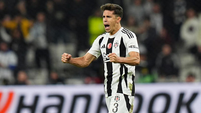 Beşiktaşlı yıldız eleştirilere hak verdi