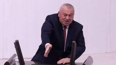 Cemal Enginyurt'tan Saray'a salvolar...