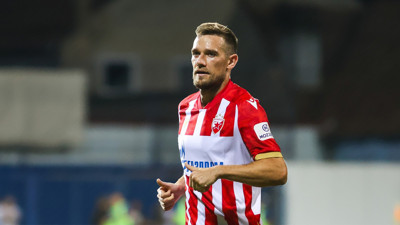 Trabzonspor aradığı orta sahayı Sırbistan'da buldu: Timi Max Elsnik geliyor!