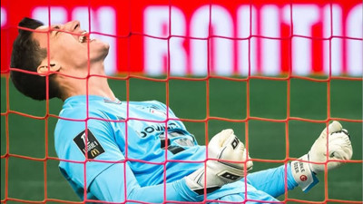 Berke Özer ve Lille Lorient'i 'yedi' bitirdi