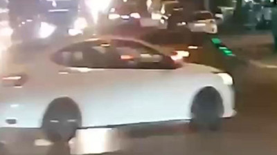 İşlek caddede korkutan durum: Trafiği tehlikeye sokmanın cezası 96 bin TL oldu