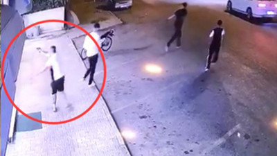 Adana'da ortaklık anlaşmazlığı silahlı saldırıya dönüştü! Kamera kayıtları şok etti
