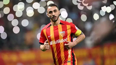 Trabzonspor sağ bek operasyonu: Gökhan Sazdağı için yeni teklif yolda!