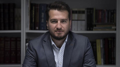 Ünlü yapımcı ve senarist acı haberle sarsıldı!