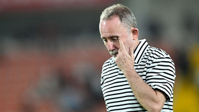 Sergen Yalçın'a hoş geldin hediyesi: Kanatlardan kanat beğen