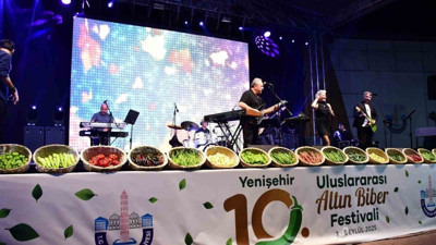 Ümit Besen ve Pamela’dan Yenişehir’e unutulmaz final