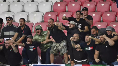 İtalyanlar da zulme sessiz kalmadı! Futbol maçında İsrail'e şok protesto