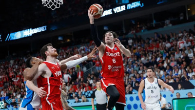 Yunanistan farklı galibiyetimizi konuşuyor! "Türkiye tesadüf olmadığını kanıtladı"