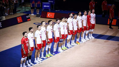 Filenin Efeleri Japonya'ya set vermedi! Turnuvaya muhteşem başladık