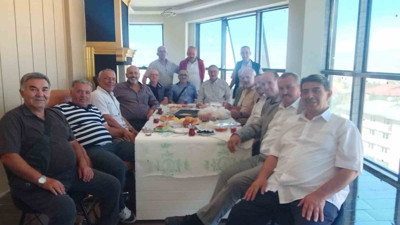 42 yıl önce birlikte askerlik yapan tertipler Erzurum’da buluştu