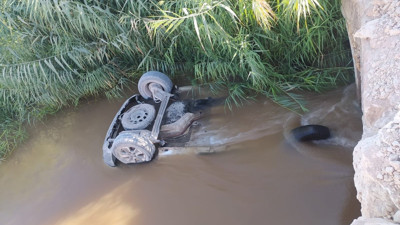 Eyyübiye'de tarla suyu faciası! Araç kanala devrildi: Çiftçi baba ve oğlu boğuldu