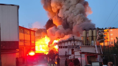 Silah fabrikasında yangın! Alevler tesisi sardı: Konya itfaiyesi seferber oldu