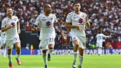 Simeone'nin müthiş golü Roma'yı yıktı!