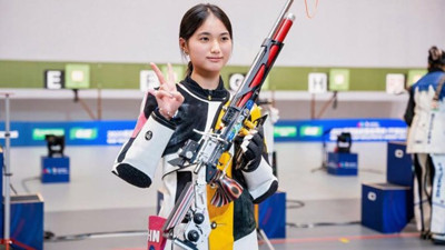 16 yaşında dünya rekoru kırdı