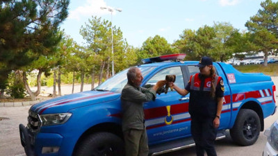 Jandarmanın şefkat eli “Çakır”ı kurtardı!