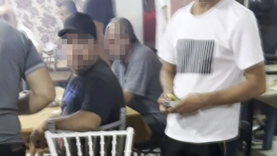 Kumar oynatırken yakalanan işyeri sahibi kendini öyle bir savundu ki!