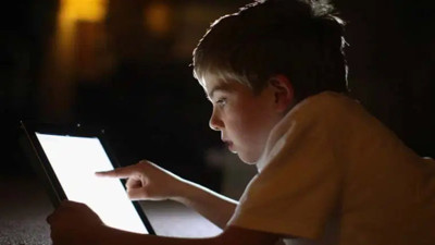 Ekranlarla ilgili çocukları bekleyen büyük tehdit! Uzmanlar uyarılarını açıkladı