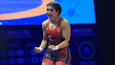 Nesrin Baş’tan Dünya Güreş Şampiyonası’nda gümüş madalya!