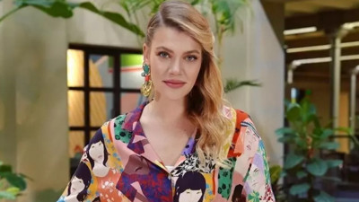 Derya Şensoy'dan duygusal kutlama!