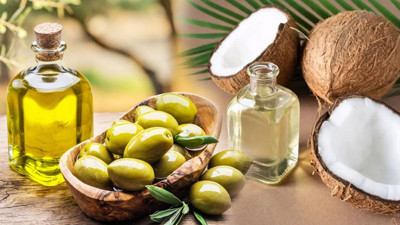 Zeytinyağı mı, hindistancevizi yağı mı? Hangisi mutfağımızda yer almalı?