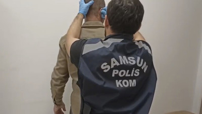 Sınava girecekti! Kopya düzeneği polisin gözünden kaçmadı