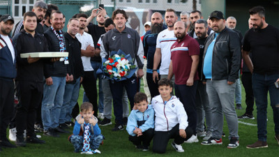 Trabzonspor taraftarlarından takıma moral ziyareti