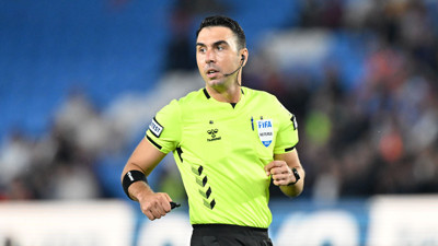 Gündemdeki hakem Arda Kardeşler sessizliğini bozdu! "Başkan'ın açıklaması beni hedef gösterdi"