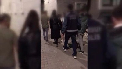 Samsun'da masaj salonlarına fuhuş operasyonu! Çok sayıda kişi gözaltına alındı