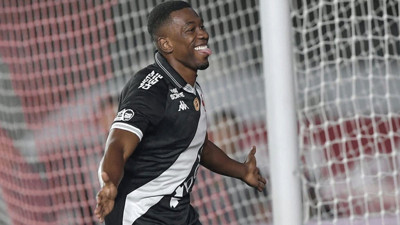 Carlos Cuesta durdurulamıyor! Galatasaray'ı pişman ediyor