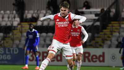 Futbol dünyası yasta: 21 yaşındaki eski Arsenalli Billy Vigar hayatını kaybetti