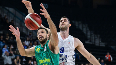 Potada sezon ilklerin maçıyla başladı! Efes hata yapmadı