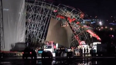 Ankara'da AKM'ye kurulan sahne çöktü