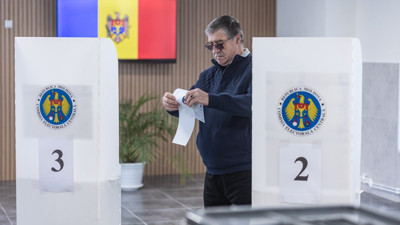 Moldova’da seçim günü: 3 milyon seçmen karar verecek! AB mi, Moskova mı?