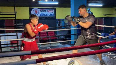 Ailesi "Uslu dursun" diye boksa gönderdi, Türkiye şampiyonu oldu