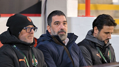 Arda Turan'dan "Savaşlara son verin" çağrısı