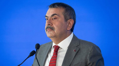 Eğitim sistemi değişiyor! Yusuf Tekin açıkladı. Yapboz tahtasına çevirdiler