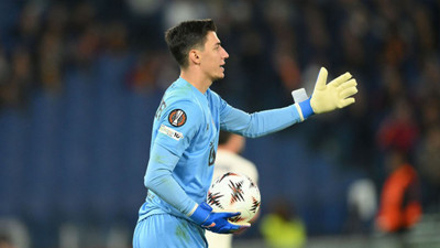 Penaltı kralı Berke Özer'i frikikten avladılar