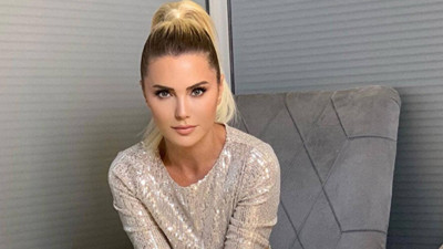 Ece Erken’den olay yaratan gönderme!