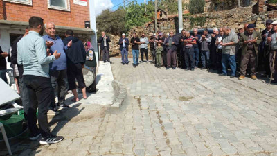 6 aydır yağmur yağmadı: Zeytin üreticileri Burhaniye’de yağmur duasına çıktı!