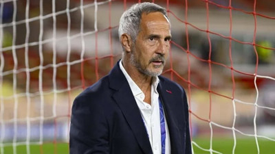 Galatasaray'ın rakibinde flaş ayrılık kararı!