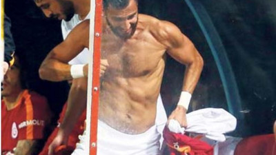 Yasin süresiz kadro dışı bıraklıdı