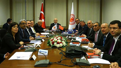 Darbe Komisyonu'nda gerginlik