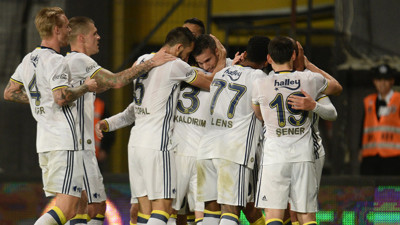 Akhisar Belediyespor 1-3 Fenerbahçe / Maç özeti