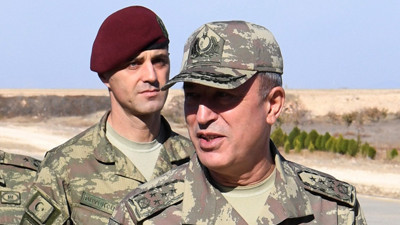 Akar ve kuvvet komutanları sıfır noktasında