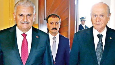 İşte Bahçeli'ye sunulan Anayasa paketi