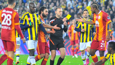 Cüneyt Çakır'ın derbi karnesi