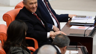 Devlet Bahçeli'den HDP'lilerle samimi pozlar