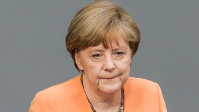 Merkel: Terörle yaşamak istemiyoruz