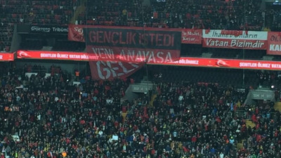 Şehitlere veda maçında büyük saygısızlık!