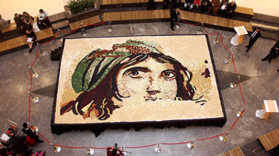 6 bin 160 baklava dilimiyle mozaik rekoru